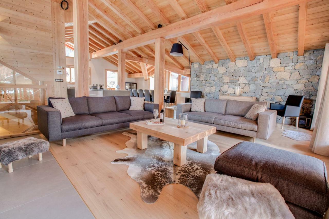 Les Roches Noires Villa Morzine Bagian luar foto