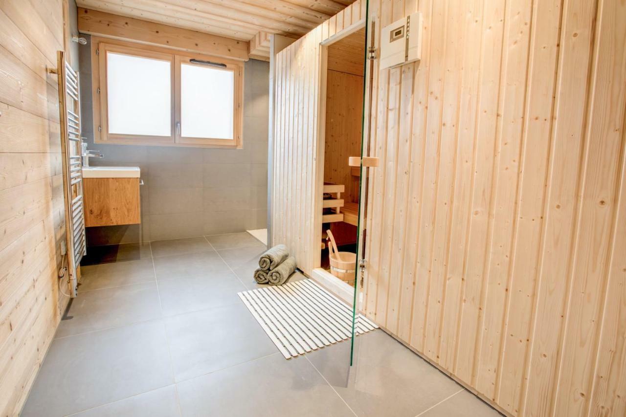 Les Roches Noires Villa Morzine Bagian luar foto